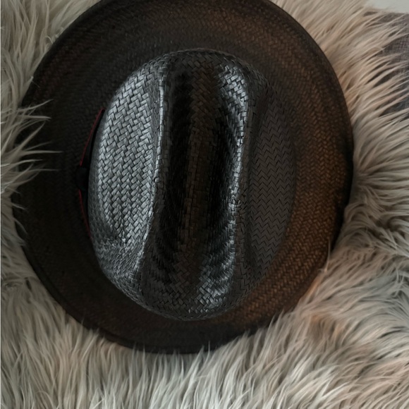 Broad Rim Wicker Hat with Red Trim One Size - Picture 3 of 4